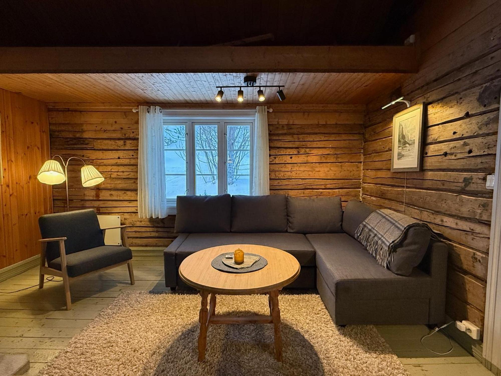 Sakrisoy Rorbuer Holiday park Reine